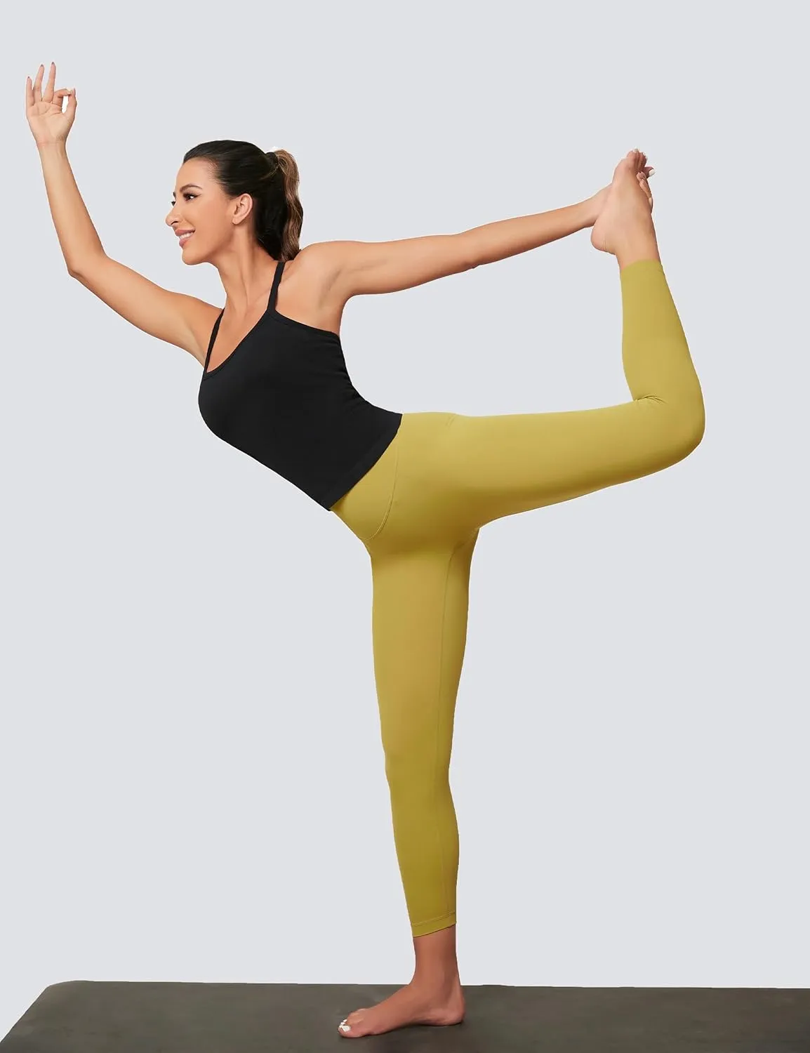 MathCat Workout Tank Tops for Women with Built in Bra, Sleeveless Gym Tops Seamless Racerback Athletic Yoga Shirts 2 Pack