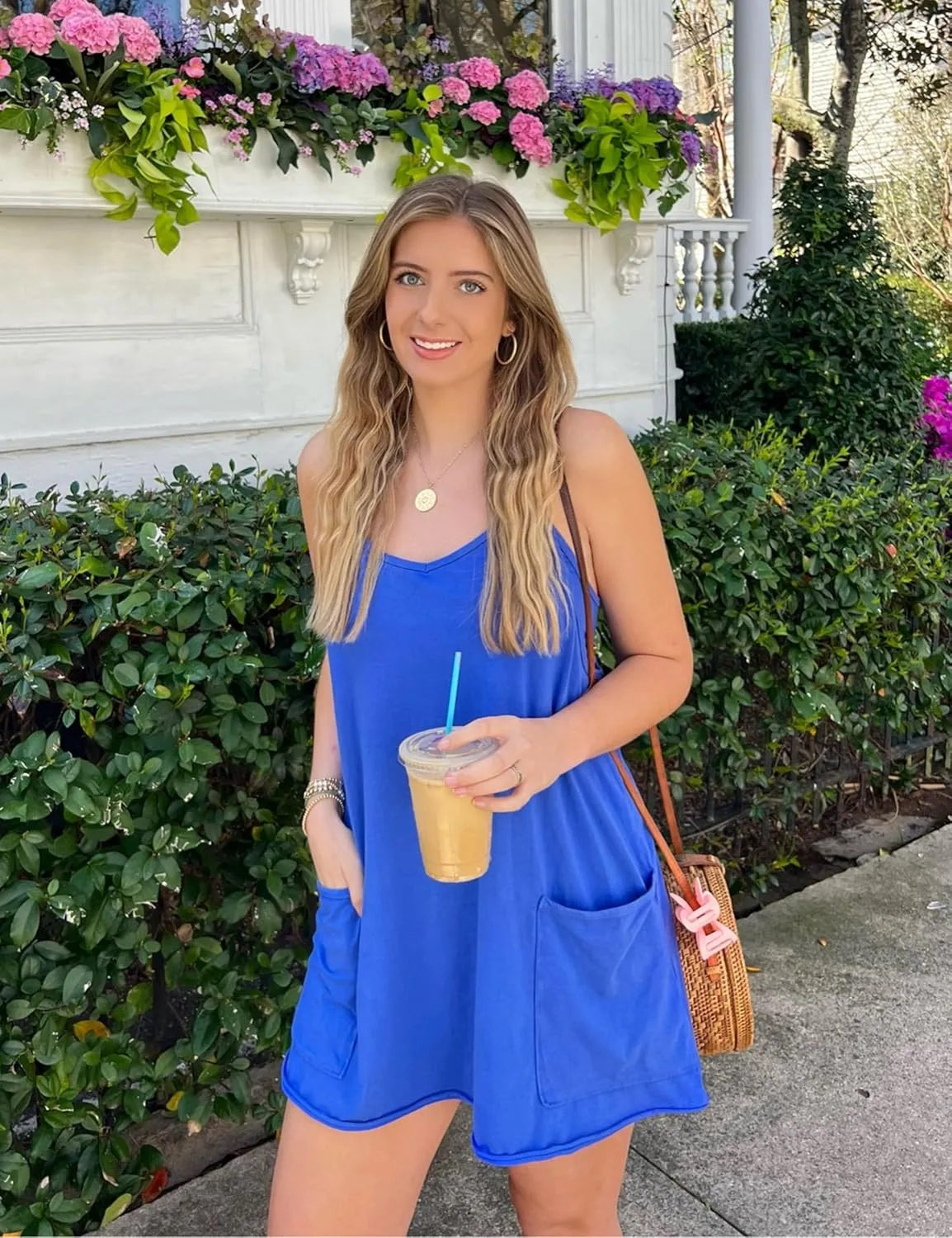 Zhiyouni Women's Summer Sleeveless Mini Dress V Neck Spaghetti Straps Athletic Built-in Shorts Sundress